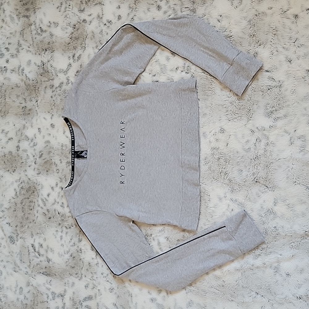 Ryderwear Active Long Sleeve Crop Top